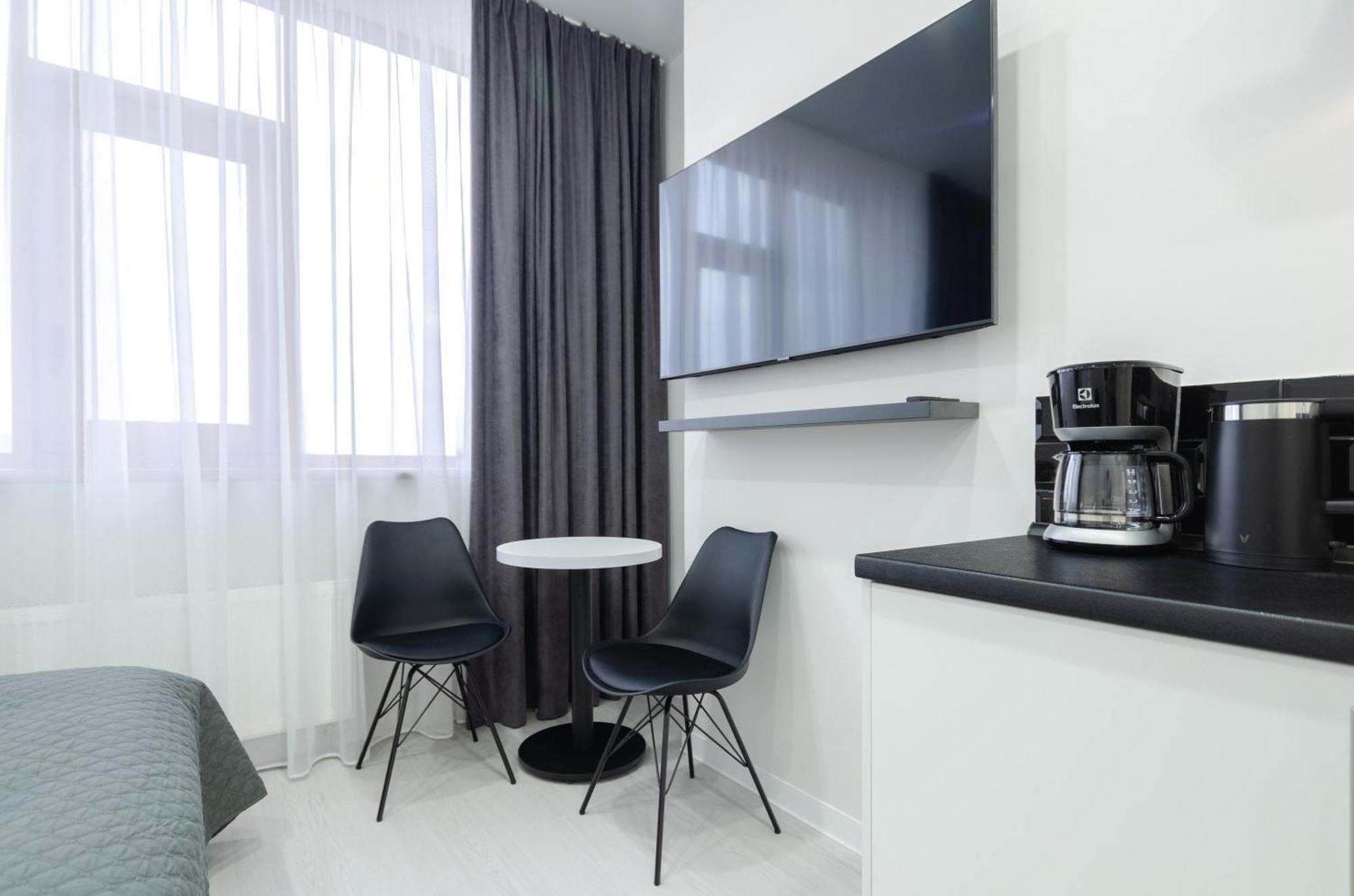 Petrovdom Inn Rc Diplomat Hall -The Smart Hotel Apartment Panoramic City View I Киев Экстерьер фото