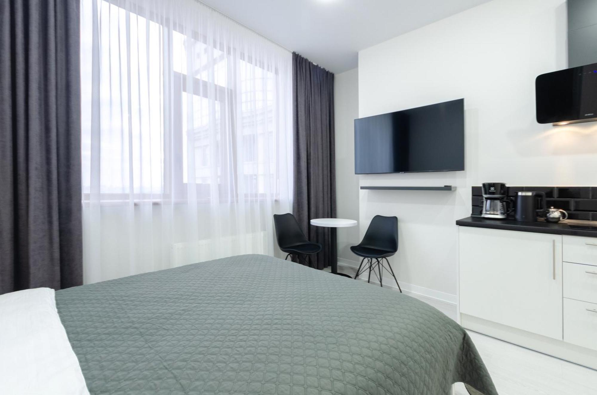 Petrovdom Inn Rc Diplomat Hall -The Smart Hotel Apartment Panoramic City View I Киев Экстерьер фото
