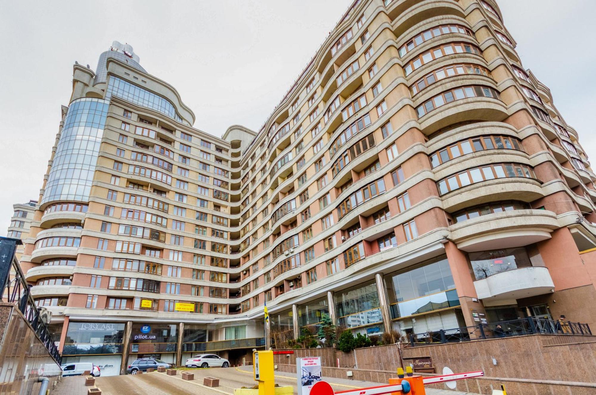 Petrovdom Inn Rc Diplomat Hall -The Smart Hotel Apartment Panoramic City View I Киев Экстерьер фото