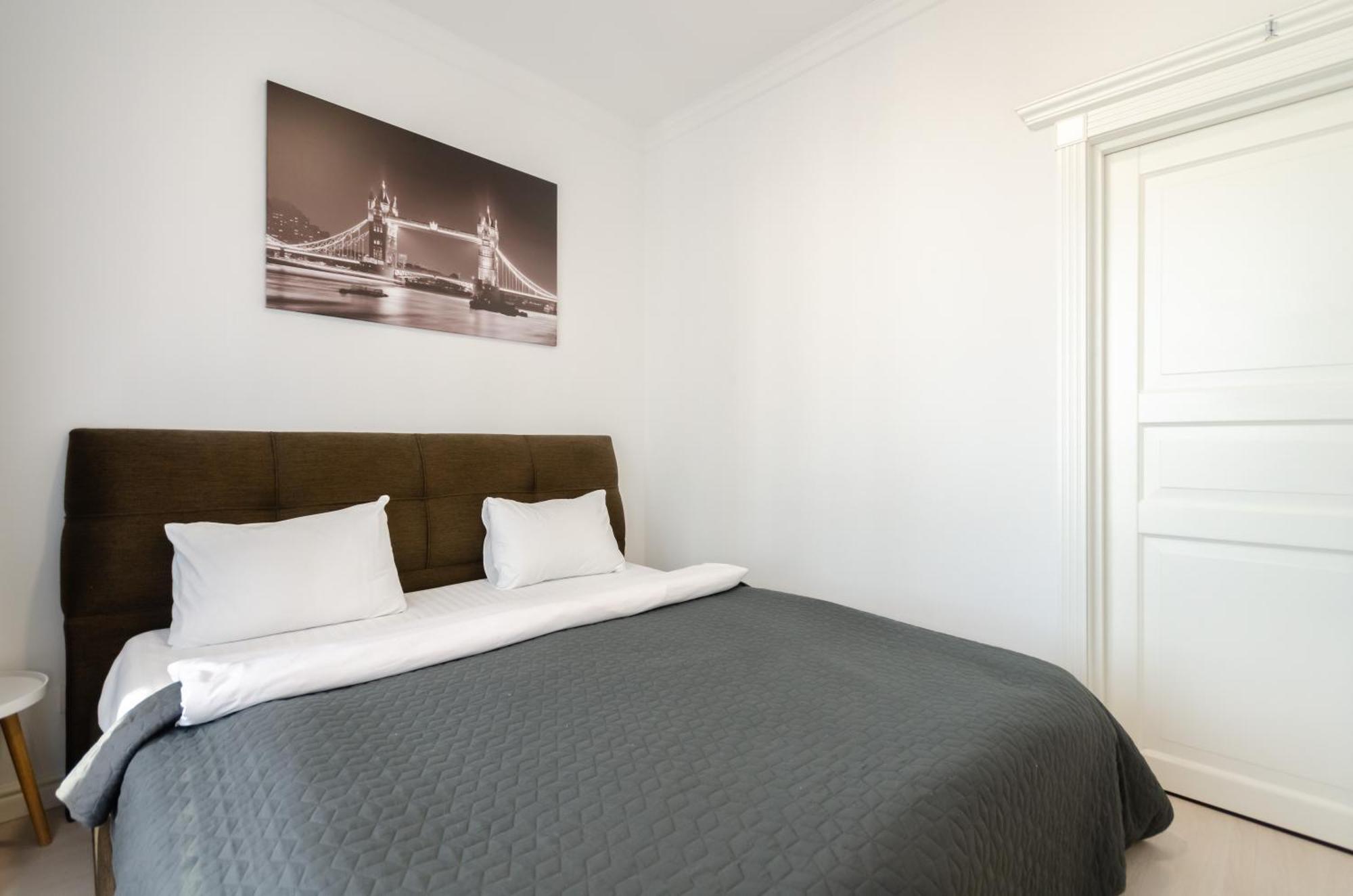 Petrovdom Inn Rc Diplomat Hall -The Smart Hotel Apartment Panoramic City View I Киев Экстерьер фото